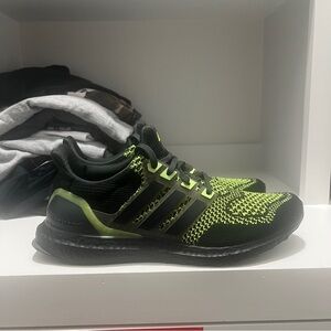 Adidas UltraBoost 1.0 'Black Lucid Lemon' Men's Size 9.5 Shoes Sneakers ID9682